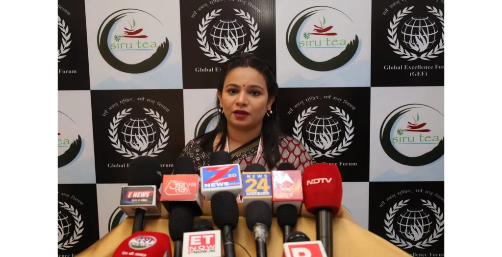 Dr. Kamakshi